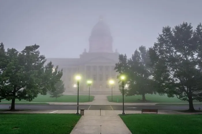 Framed Print : Frankfort, Kentucky, USA with the Kentucky State Capitol in a fog Framed Print : Frankfort, Kentucky, USA with the Kentucky State Capitol in a fog
