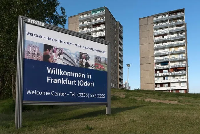 Framed Print : Frankfurt (Oder), Germany, sign Welcome to Frankfurt (Oder) Framed Print : Frankfurt (Oder), Germany, sign Welcome to Frankfurt (Oder)