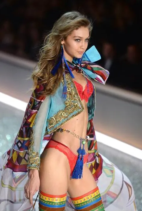 Framed Print : Gigi Hadid on the catwalk during the Victoria's Secret Fashion Show 2016 held at The Grand Palais, Paris, France Framed Print : Gigi Hadid on the catwalk during the Victoria's Secret Fashion Show 2016 held at The Grand Palais, Paris, France