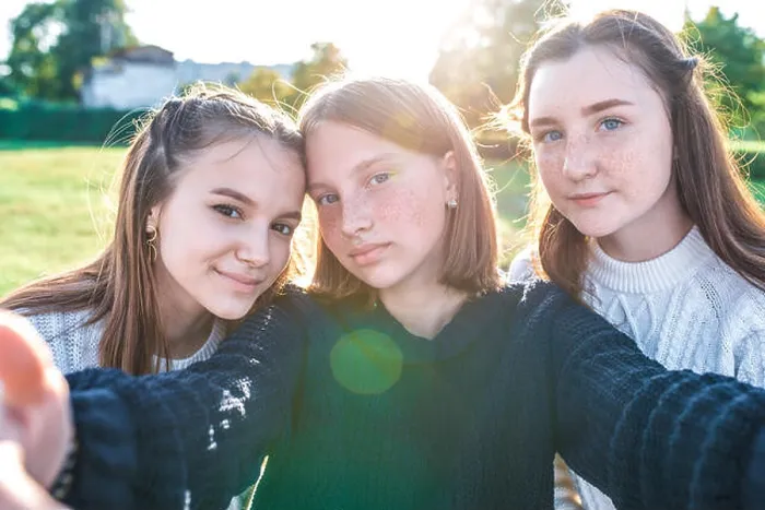 Framed Print : Three girls schoolgirls girlfriends Framed Print : Three girls schoolgirls girlfriends
