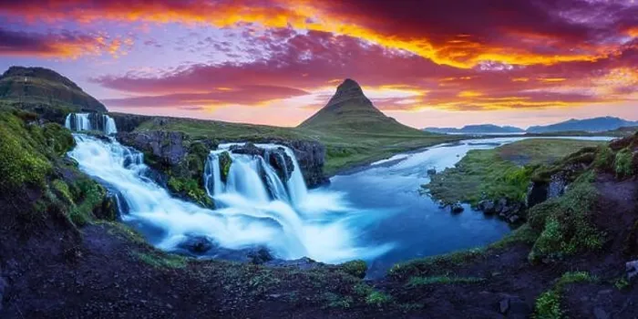 Framed Print : Gorgeous landscape with rising sun on Kirkjufellsfoss waterfall and Kirkjufell mountain, Iceland, Europe. Landscape photography Framed Print : Gorgeous landscape with rising sun on Kirkjufellsfoss waterfall and Kirkjufell mountain, Iceland, Europe. Landscape photography