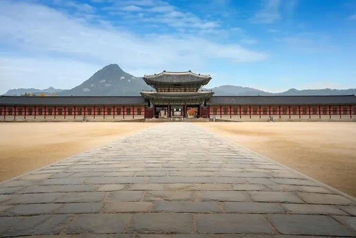 Framed Print : Gyeongbokgung palace gate and wall with nice sky in morning landmark of Seoul, South Korea. Asian tourism, history building, or tradition culture Framed Print : Gyeongbokgung palace gate and wall with nice sky in morning landmark of Seoul, South Korea. Asian tourism, history building, or tradition culture