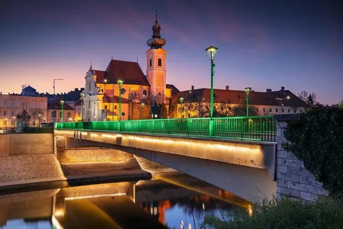 Framed Print : Gyor, Hungary. Cityscape image of Gyor downtown at beautiful sunrise Framed Print : Gyor, Hungary. Cityscape image of Gyor downtown at beautiful sunrise