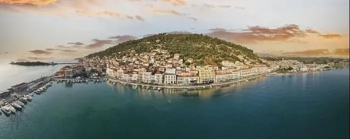 Framed Print : Gytheio or Gythio, Laconia, Peloponnese, Greece. Aerial view of Gytheio village, Mani Peninsula Framed Print : Gytheio or Gythio, Laconia, Peloponnese, Greece. Aerial view of Gytheio village, Mani Peninsula