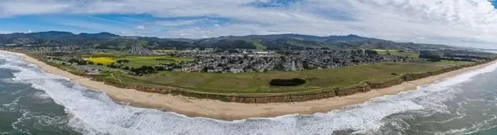 Framed Print : Half Moon Bay State Beach in California. Panorama Photo Shoot