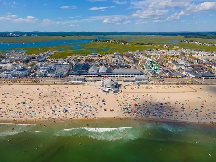 Framed Print : Hampton Beach aerial view including historic waterfront buildings on Ocean Boulevard and Hampton Beach State Park Framed Print : Hampton Beach aerial view including historic waterfront buildings on Ocean Boulevard and Hampton Beach State Park