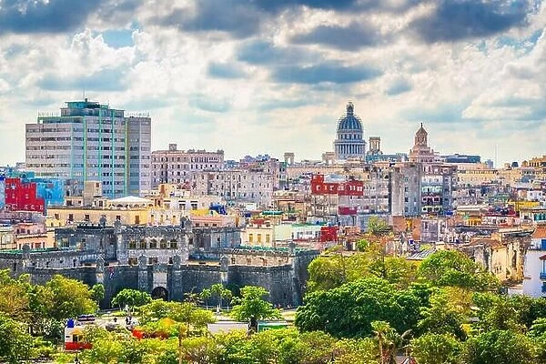 Havana, Cuba downtown skyline