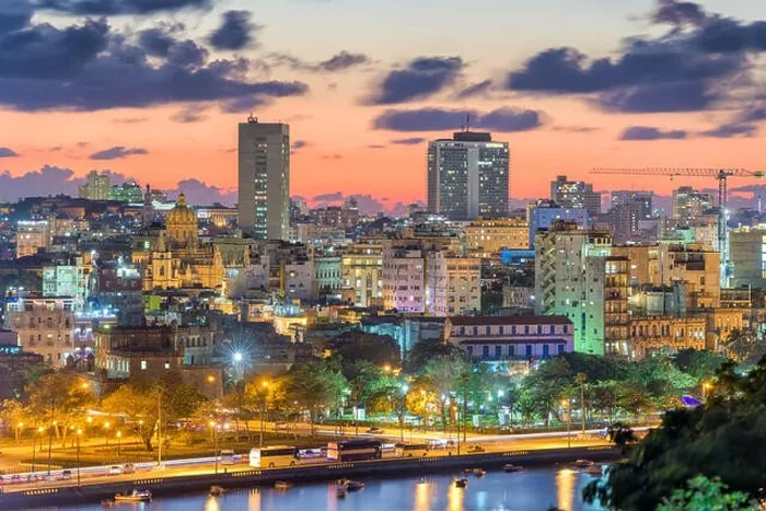 Framed Print : Havana, Cuba downtown skyline Framed Print : Havana, Cuba downtown skyline