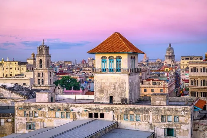 Framed Print : Havana, Cuba downtown skyline Framed Print : Havana, Cuba downtown skyline