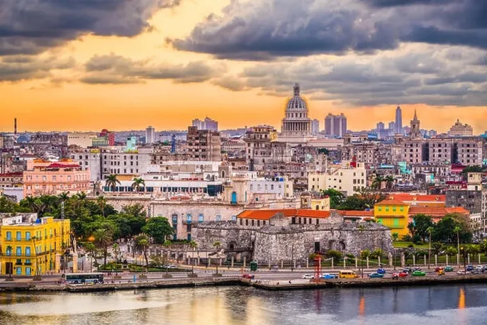 Framed Print : Havana, Cuba downtown skyline Framed Print : Havana, Cuba downtown skyline