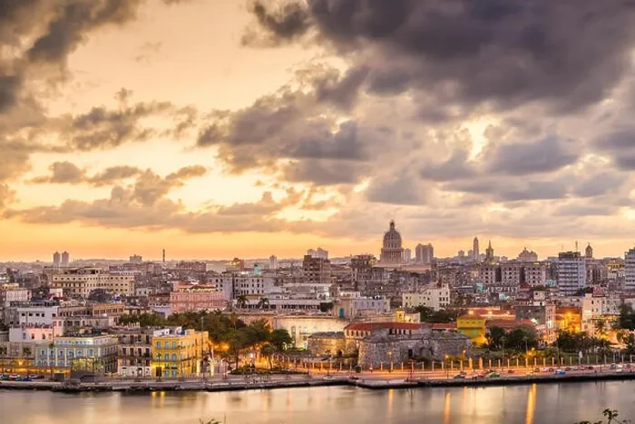 Framed Print : Havana, Cuba downtown skyline at dusk Framed Print : Havana, Cuba downtown skyline at dusk
