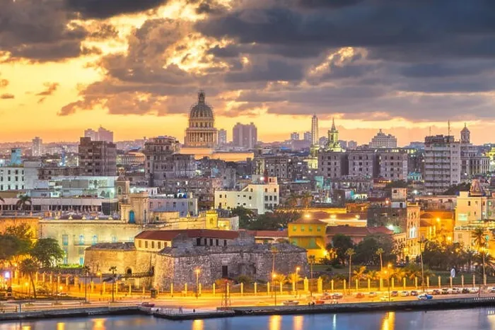 Framed Print : Havana, Cuba downtown skyline at dusk Framed Print : Havana, Cuba downtown skyline at dusk