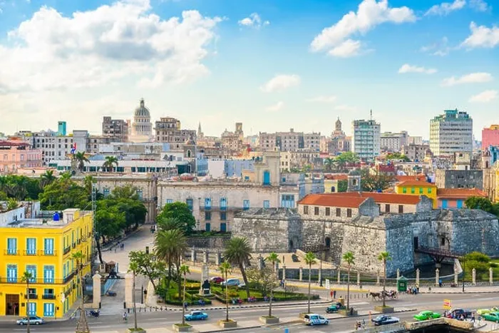 Framed Print : Havana, Cuba downtown skyline on the Malecon Framed Print : Havana, Cuba downtown skyline on the Malecon