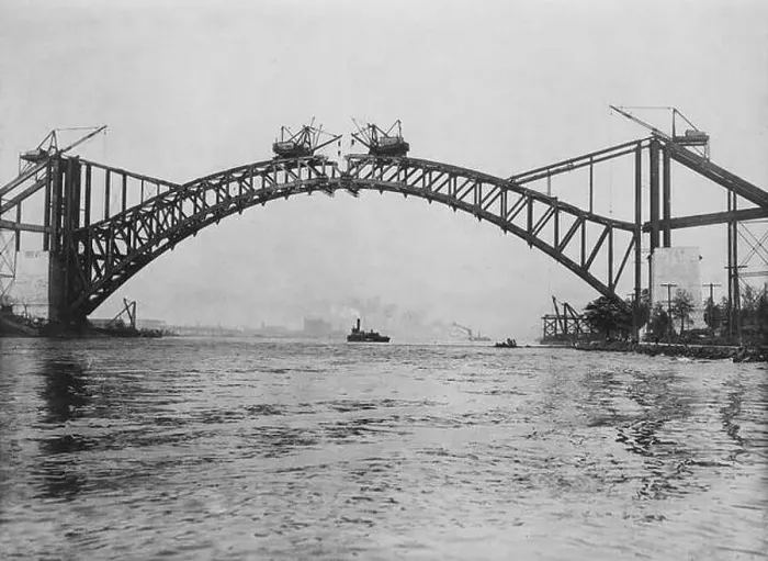 Framed Print : Hell Gate Bridge under construction, New York City 1915 Framed Print : Hell Gate Bridge under construction, New York City 1915