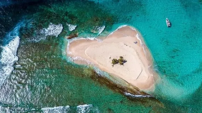 Framed Print : High resolution aerial drone photo of Sandy Spit in the British Virgin Islands capturing the many colors of Caribbean Framed Print : High resolution aerial drone photo of Sandy Spit in the British Virgin Islands capturing the many colors of Caribbean