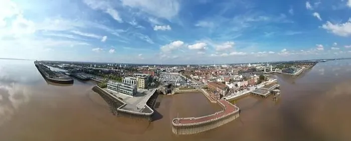 Framed Print : High resolution drone view of Hull, UK waterside marina area Framed Print : High resolution drone view of Hull, UK waterside marina area