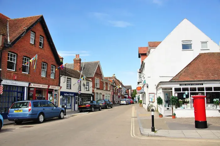 Framed Print : High Street, Milford-on-Sea, Hampshire, England, United Kingdom Framed Print : High Street, Milford-on-Sea, Hampshire, England, United Kingdom