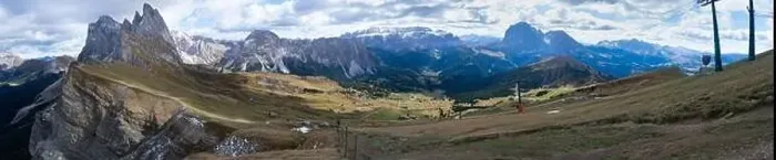 Framed Print : Hiking Dolomites in European Alps. Shot in summer with green grass and no snow. Gardena Pass, Italy Framed Print : Hiking Dolomites in European Alps. Shot in summer with green grass and no snow. Gardena Pass, Italy