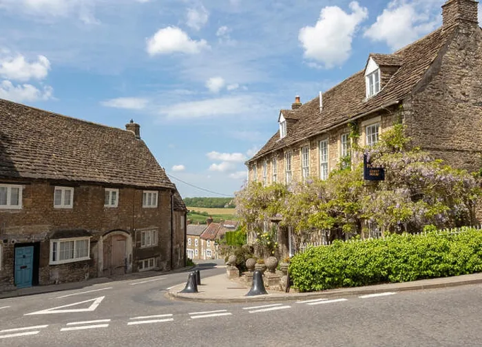 Framed Print : Historic stone buildings in village of Norton St Philip, Somerset, England, UK Framed Print : Historic stone buildings in village of Norton St Philip, Somerset, England, UK