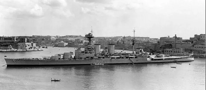 Framed Print : HMS Hood moored in Valencia Harbour, Malta, during November 1936 Framed Print : HMS Hood moored in Valencia Harbour, Malta, during November 1936