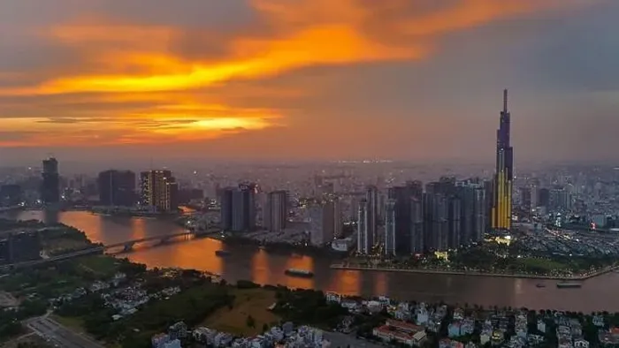 Framed Print : Ho Chi Minh city, Viet Nam, Aerial view of Asia city at sunset by drone with Landmark 81 skycraper modern building Framed Print : Ho Chi Minh city, Viet Nam, Aerial view of Asia city at sunset by drone with Landmark 81 skycraper modern building