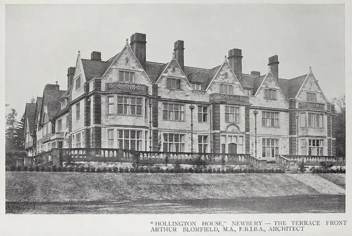 Framed Print : Hollington House, Newbury (2) Framed Print : Hollington House, Newbury (2)