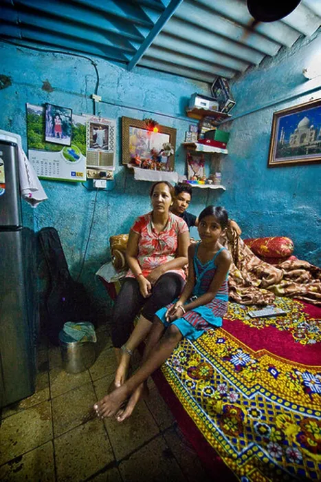 Framed Print : House in the slum near Colaba area, Mumbai, India Framed Print : House in the slum near Colaba area, Mumbai, India