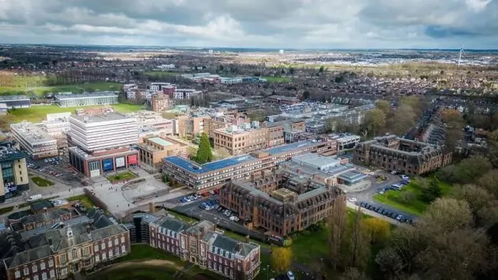 Framed Print : Hull University campus ariel drone view with buildings and city landscape Framed Print : Hull University campus ariel drone view with buildings and city landscape
