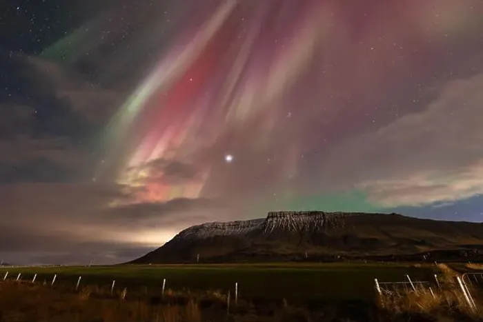 Framed Print : I'm returning to my beloved Iceland, its landscapes and northern lights! Framed Print : I'm returning to my beloved Iceland, its landscapes and northern lights!