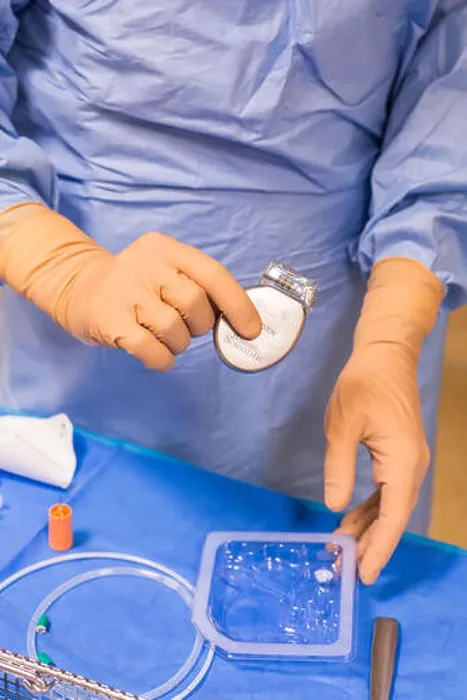 Framed Print : Implantable defibrillator, Limoges hopital, France