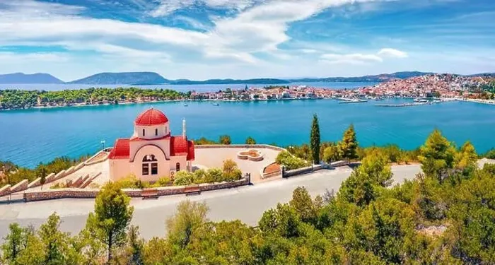 Framed Print : Impressive summer cityscape of Ermioni port and Greek Orthodox church St