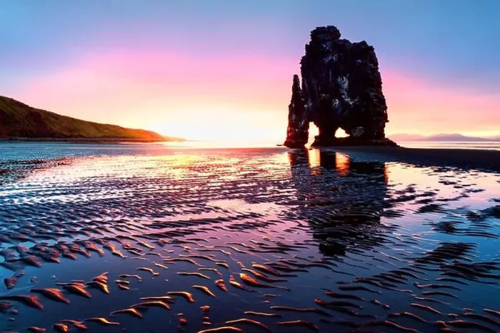 Framed Print : Incredible sunset landscape with famous Hvitserkur rock and dark sand after the tide. Vatnsnes peninsula, Iceland, Europe Framed Print : Incredible sunset landscape with famous Hvitserkur rock and dark sand after the tide. Vatnsnes peninsula, Iceland, Europe