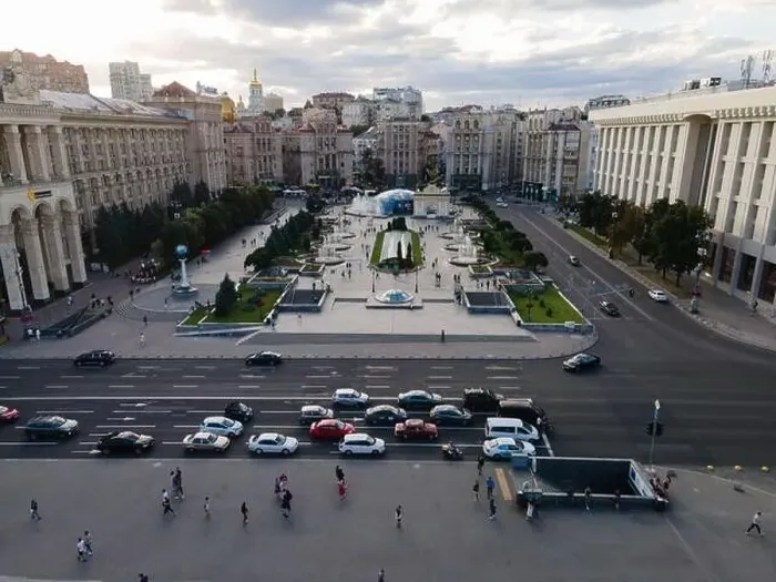 Framed Print : Independence Square in Kyiv, Ukraine. Maidan. Aerial view Framed Print : Independence Square in Kyiv, Ukraine. Maidan. Aerial view
