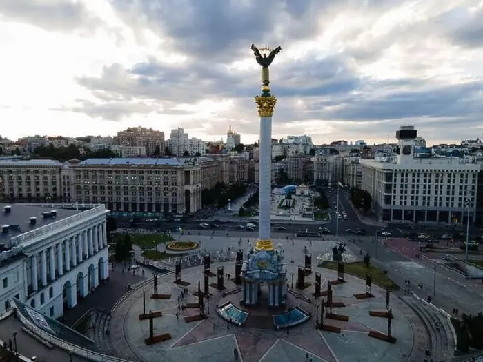 Framed Print : Independence Square in Kyiv, Ukraine. Maidan. Aerial view Framed Print : Independence Square in Kyiv, Ukraine. Maidan. Aerial view