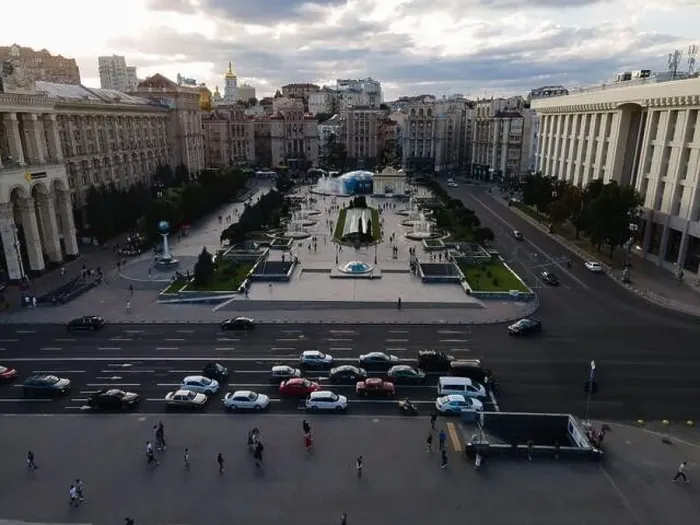 Framed Print : Independence Square in Kyiv, Ukraine. Maidan. Aerial view Framed Print : Independence Square in Kyiv, Ukraine. Maidan. Aerial view