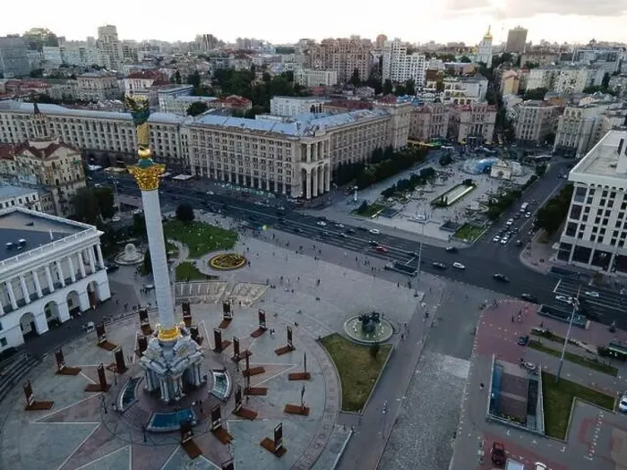 Framed Print : Independence Square in Kyiv, Ukraine. Maidan. Aerial view Framed Print : Independence Square in Kyiv, Ukraine. Maidan. Aerial view