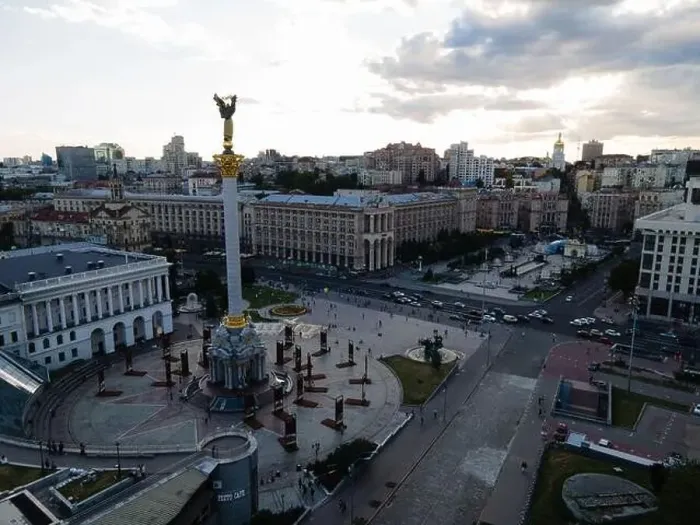 Framed Print : Independence Square in Kyiv, Ukraine. Maidan. Aerial view Framed Print : Independence Square in Kyiv, Ukraine. Maidan. Aerial view