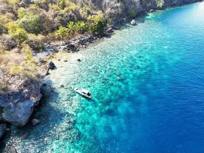 Framed Print : Indonesia Alor - Drone view Ternate Island coast line Framed Print : Indonesia Alor - Drone view Ternate Island coast line