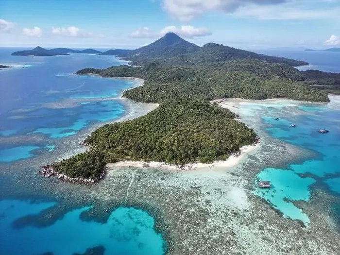 Framed Print : Indonesia Anambas Islands - Drone view Telaga Island coastline along the island Framed Print : Indonesia Anambas Islands - Drone view Telaga Island coastline along the island