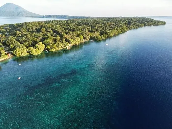 Framed Print : Indonesia Bunaken - Drone view Bunaken Island with coral reef and Manadotua Island Framed Print : Indonesia Bunaken - Drone view Bunaken Island with coral reef and Manadotua Island