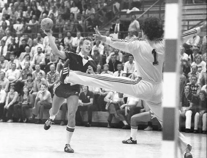 Framed Print : Indoor Handball Bundesliga VFL Gummersbach - TSV Milbertshofen 09 / 08 / 1979 Framed Print : Indoor Handball Bundesliga VFL Gummersbach - TSV Milbertshofen 09 / 08 / 1979