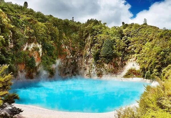 Inferno Crater Lake in Waimangu volcanic valley, New Zealand