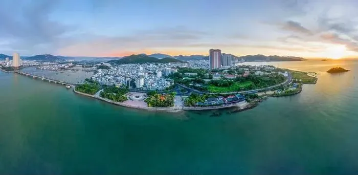 Framed Print : July 4, 2023: panoramic view of the coastal city of Nha Trang, Vietnam Framed Print : July 4, 2023: panoramic view of the coastal city of Nha Trang, Vietnam