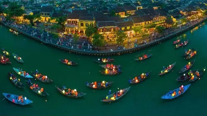Framed Print : June 17, 2023: panoramic view of Hoi An ancient town, Quang Nam province, Vietnam Framed Print : June 17, 2023: panoramic view of Hoi An ancient town, Quang Nam province, Vietnam