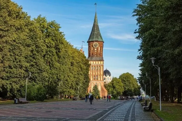 Framed Print : KALININGRAD, RUSSIA - SEPTEMBER 04, 2019: Kant's Cathedral in Kaliningrad Framed Print : KALININGRAD, RUSSIA - SEPTEMBER 04, 2019: Kant's Cathedral in Kaliningrad
