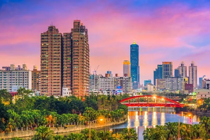 Framed Print : Kaohsiung, Taiwan downtown city skyline on Love River Framed Print : Kaohsiung, Taiwan downtown city skyline on Love River