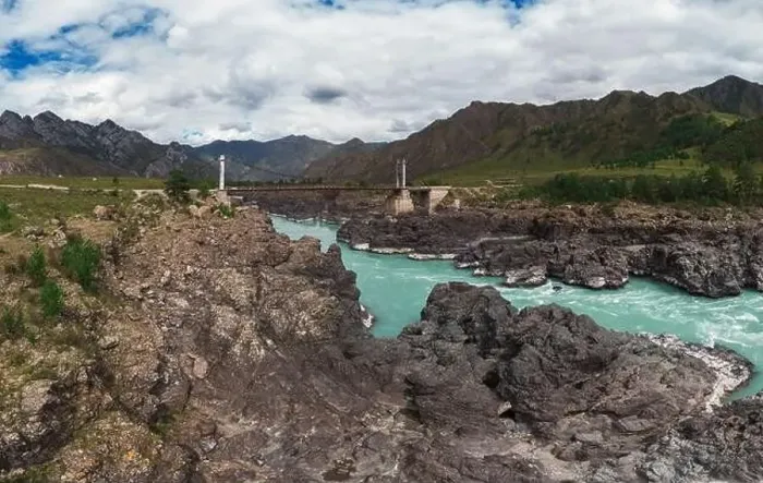Framed Print : The Katun river rapids in summer day at the Oroctoy bridge Framed Print : The Katun river rapids in summer day at the Oroctoy bridge
