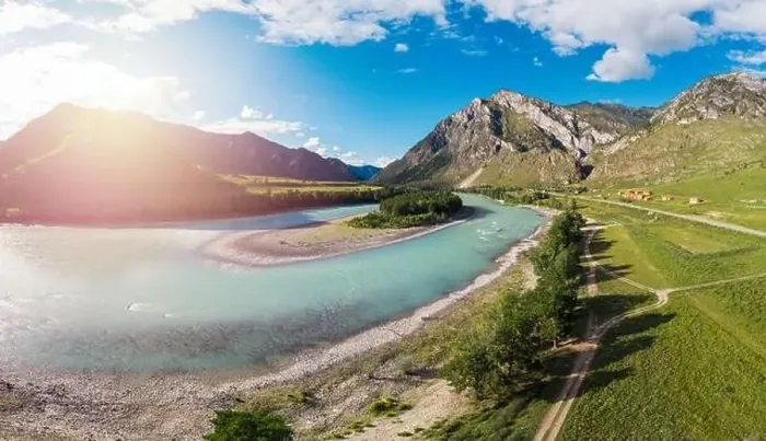 Framed Print : The Katun river in summer day in Altai mountains Framed Print : The Katun river in summer day in Altai mountains