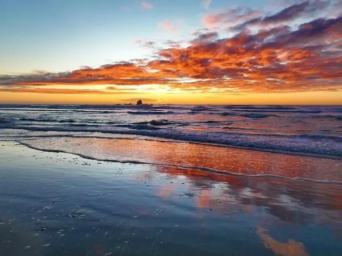 Framed Print : Kauri Mountain Sunrise, NZ, Cloud Reflections, Sea, a spectacular way to start tthe day Framed Print : Kauri Mountain Sunrise, NZ, Cloud Reflections, Sea, a spectacular way to start tthe day