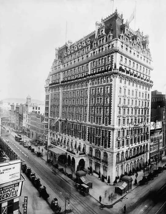 Framed Print : Knickerbocker Hotel, New York City 1900 Framed Print : Knickerbocker Hotel, New York City 1900